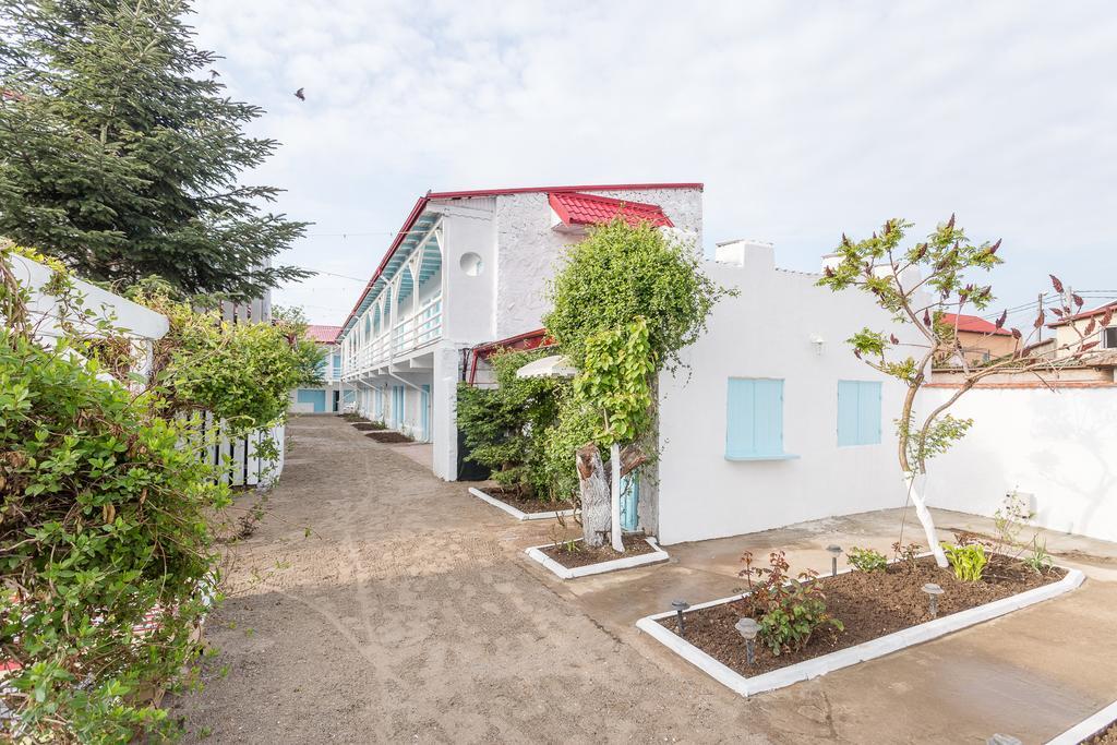 Casa Stavros Hotel Două Mai Екстериор снимка