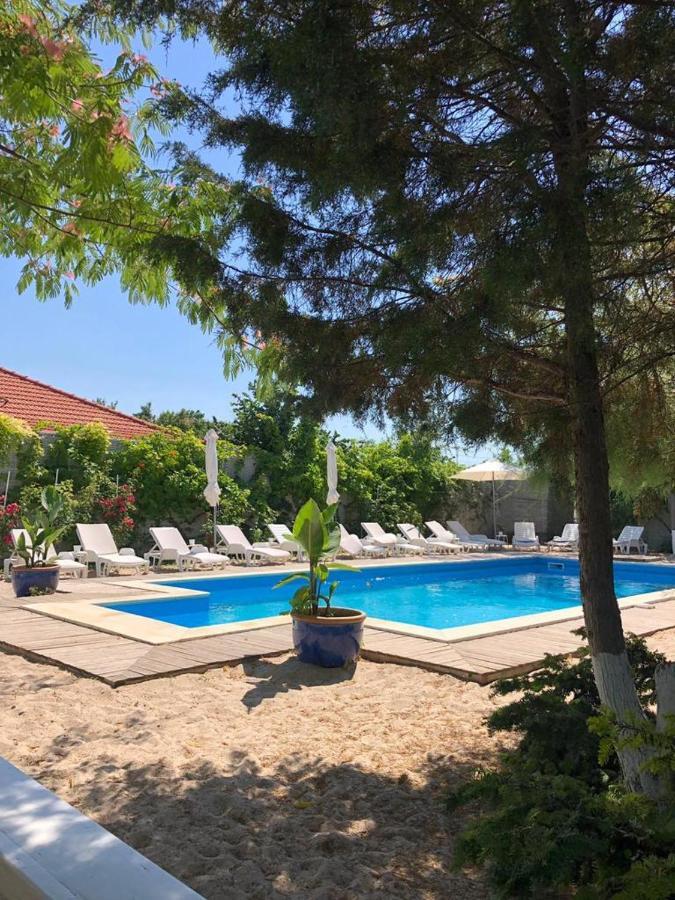 Casa Stavros Hotel Două Mai Екстериор снимка